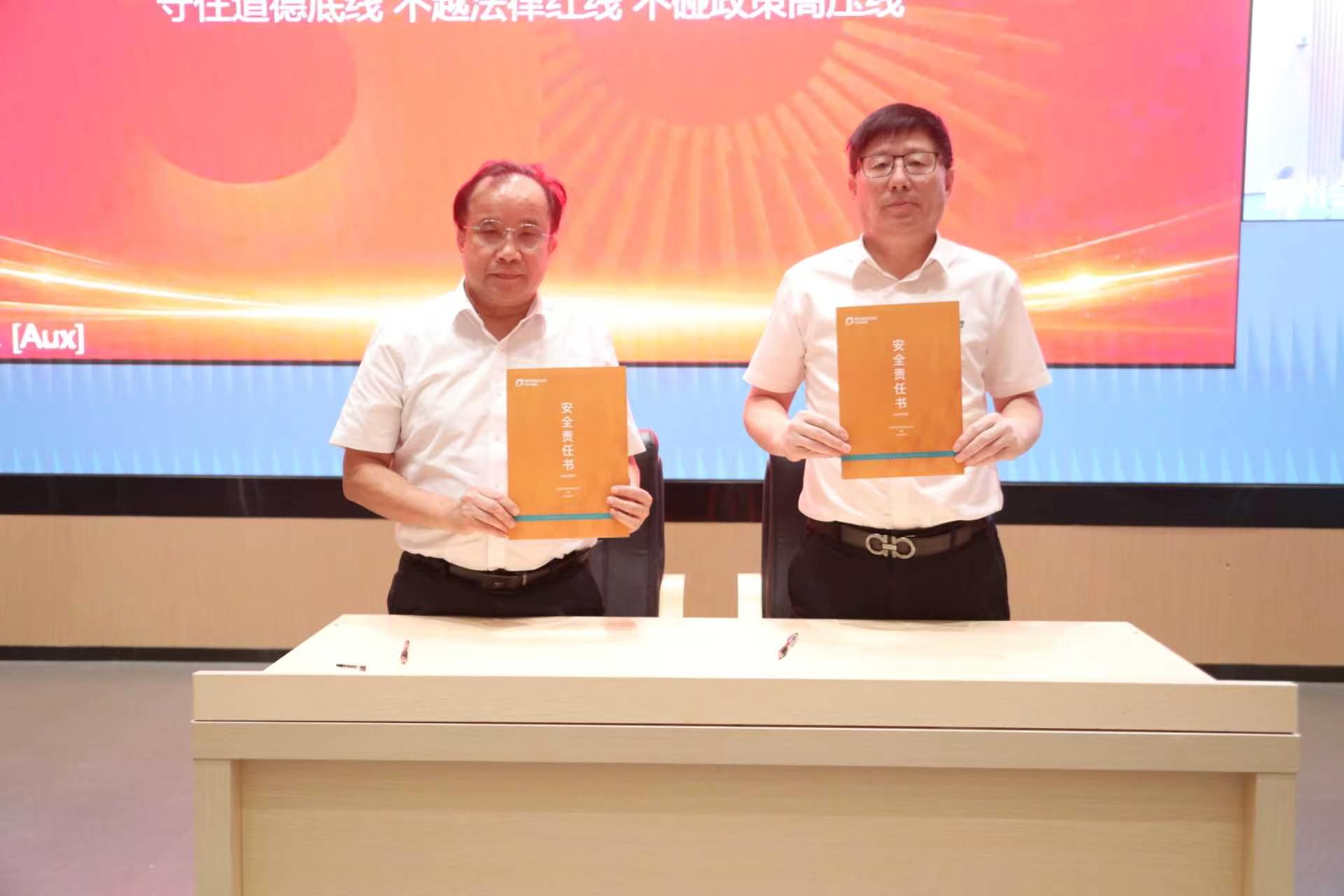 z贺州.jpg